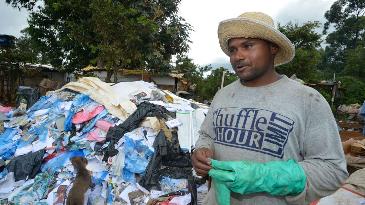 Guia apoia municípios a instituírem taxa para gerir resíduos sólidos