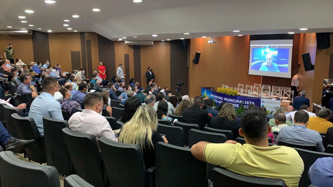 Prioridades do movimento  municipalista são discutidas em encontro com gestores mato-grossenses