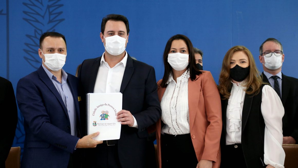 Onze municípios recebem o certificado internacional de Cidade Amiga do Idoso