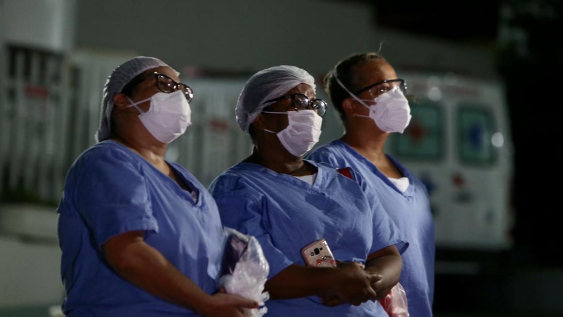 Piso da enfermagem: prefeitos falam em conta de R$ 10,5 bi e demissão de 32,5 mil profissionais