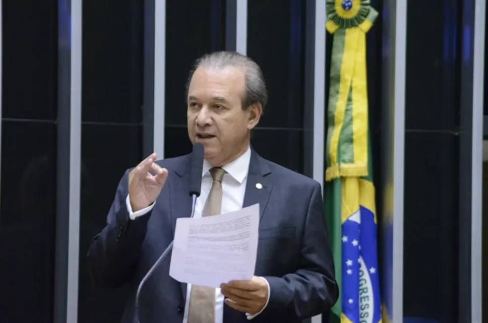 Tarcísio anuncia Eleuses Paiva como seu secretário de Saúde em SP