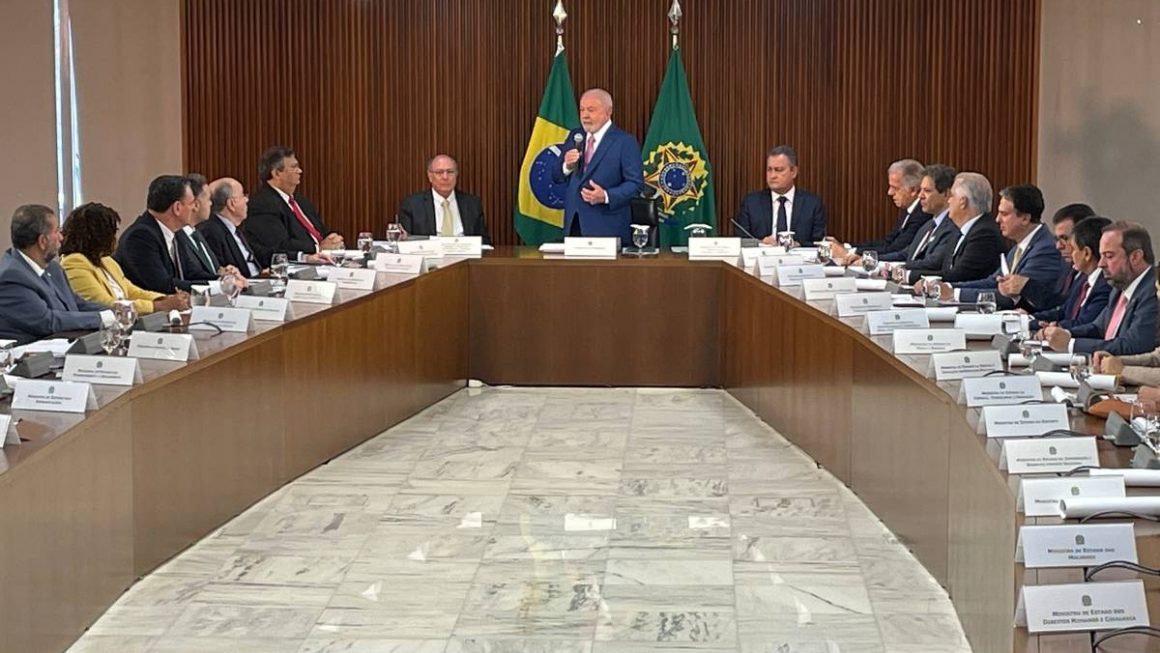 Governo Federal realiza primeira reunião ministerial