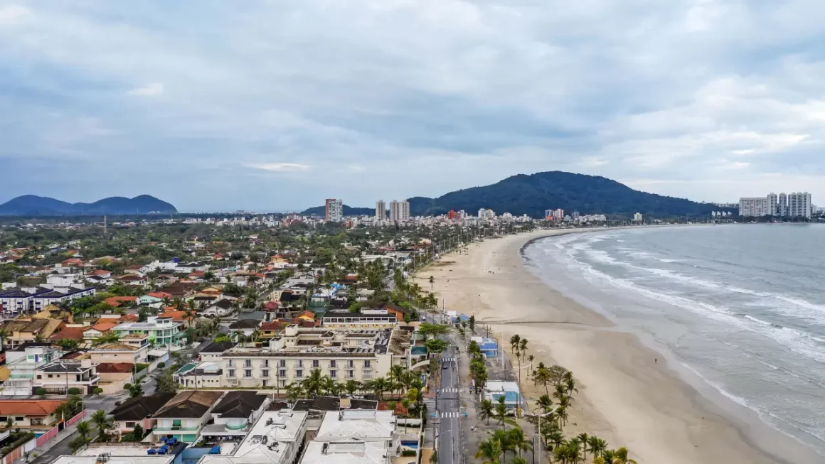 Ministério do Turismo lança programa para municípios atingidos por chuvas