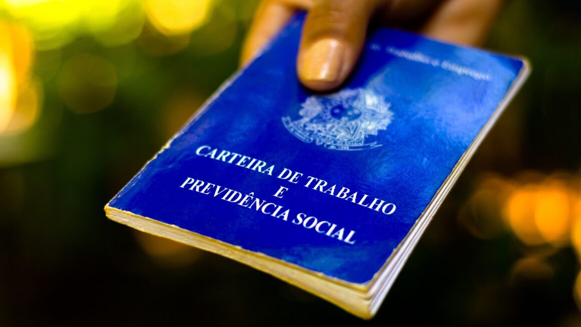 Nova lei obriga setor público e privado a inserir dados étnico-raciais em documentos