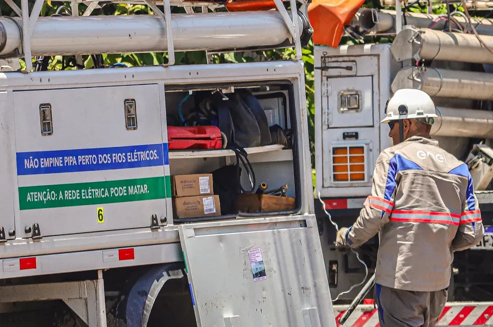Procon-SP notifica Enel sobre interrupções no fornecimento de energia