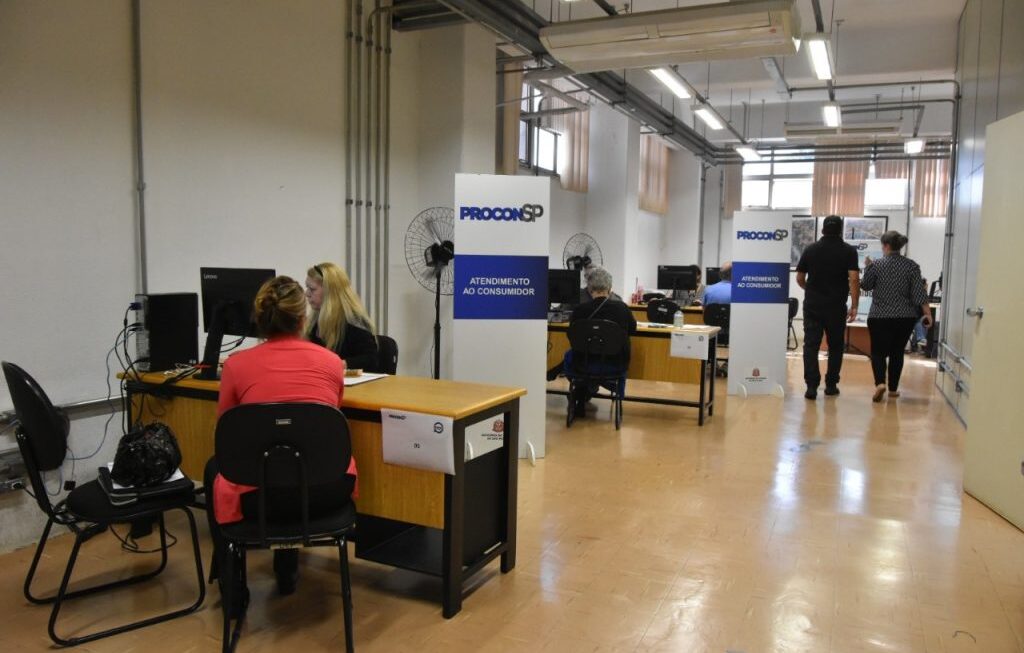 Procon-SP notifica Enel por diversas infrações ao Código de Defesa do Consumidor
