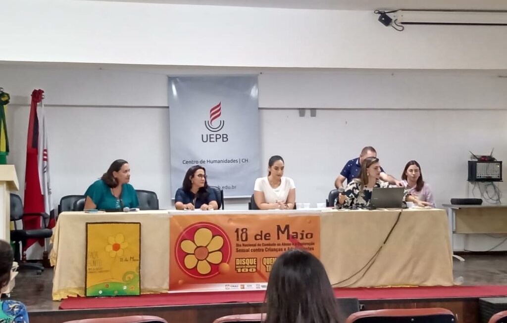 Coordenadores da SEDUC e Secretária da Educação de Guarabira participam de conferência  na UEPB, em referência ao 18 de maio