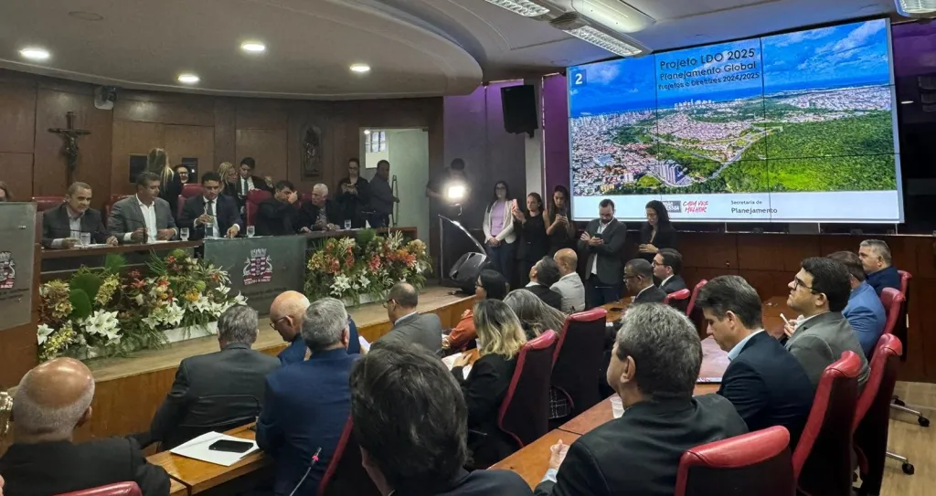 Em João Pessoa durante audiência da LDO na Câmara de Vereadores Secretários municipais argumentam projetos