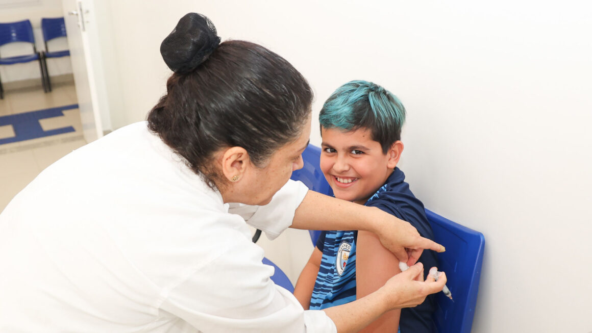 A vacina contra dengue estará disponível para crianças e adolescentes de 10 a 14 anos. Fonte: Prefeitura de Jundiaí