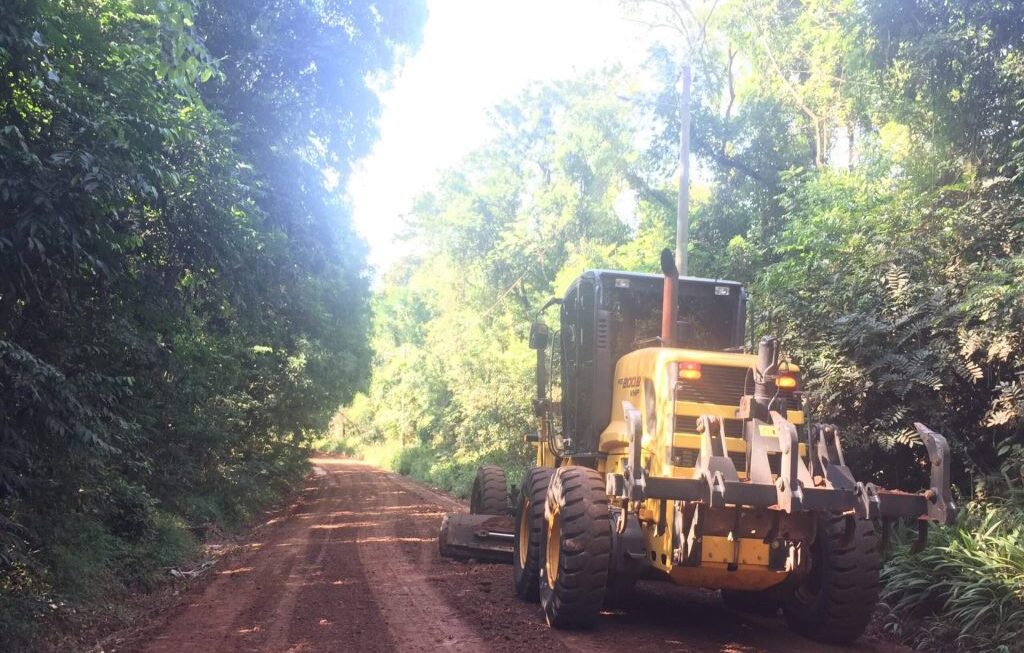 No Distrito de São Roque Prefeito Pedro apoia autorização para licitação de pavimentação