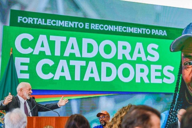 Lula: Investe R$ 425 milhões a catadores e cobra ministros para ‘acontecer’