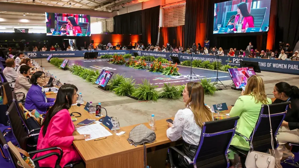 Parlamentares do G20 aprovaram ações para ampliar participação feminina