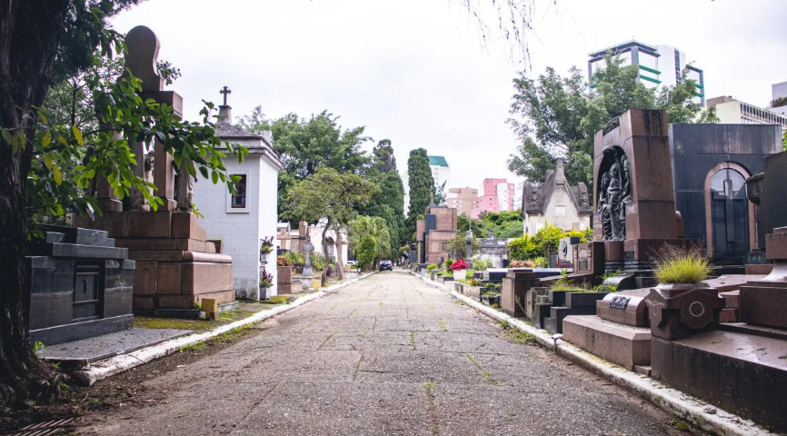 SP: STF examinará privatização dos serviços funerários