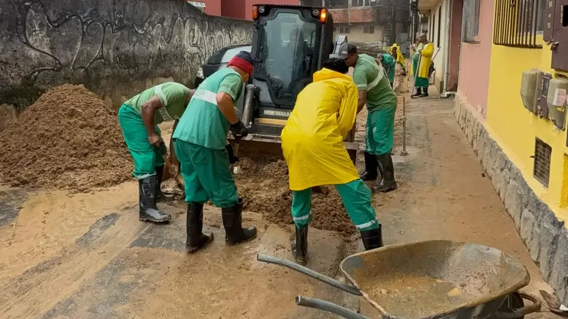 Governo federal libera verba para reconstrução de Petrópolis