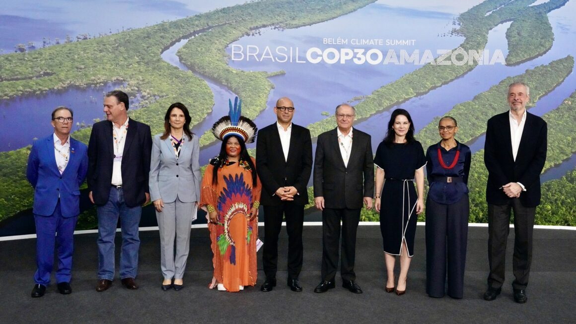 COP30 inicia segunda semana com apelos por ação imediata contra a crise climática