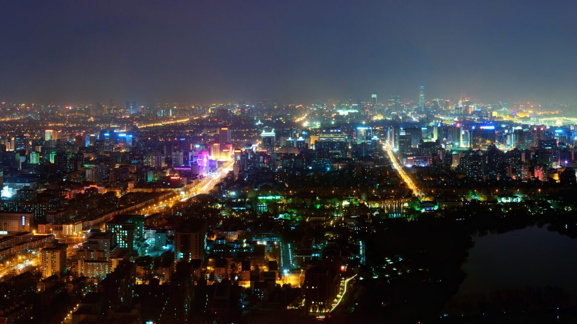 O Caminho das Pedras do LED: Mogi das Cruzes Assina com a Caixa e Cria Modelo de Modernização para o Brasil