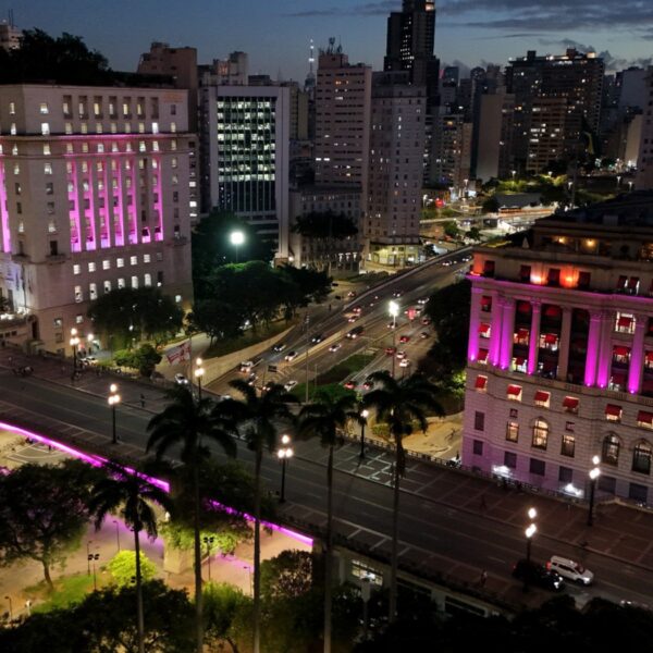 SÃO PAULO | Prefeitura ilumina pontos históricos da cidade em homenagem ao Dia Internacional da Mulher