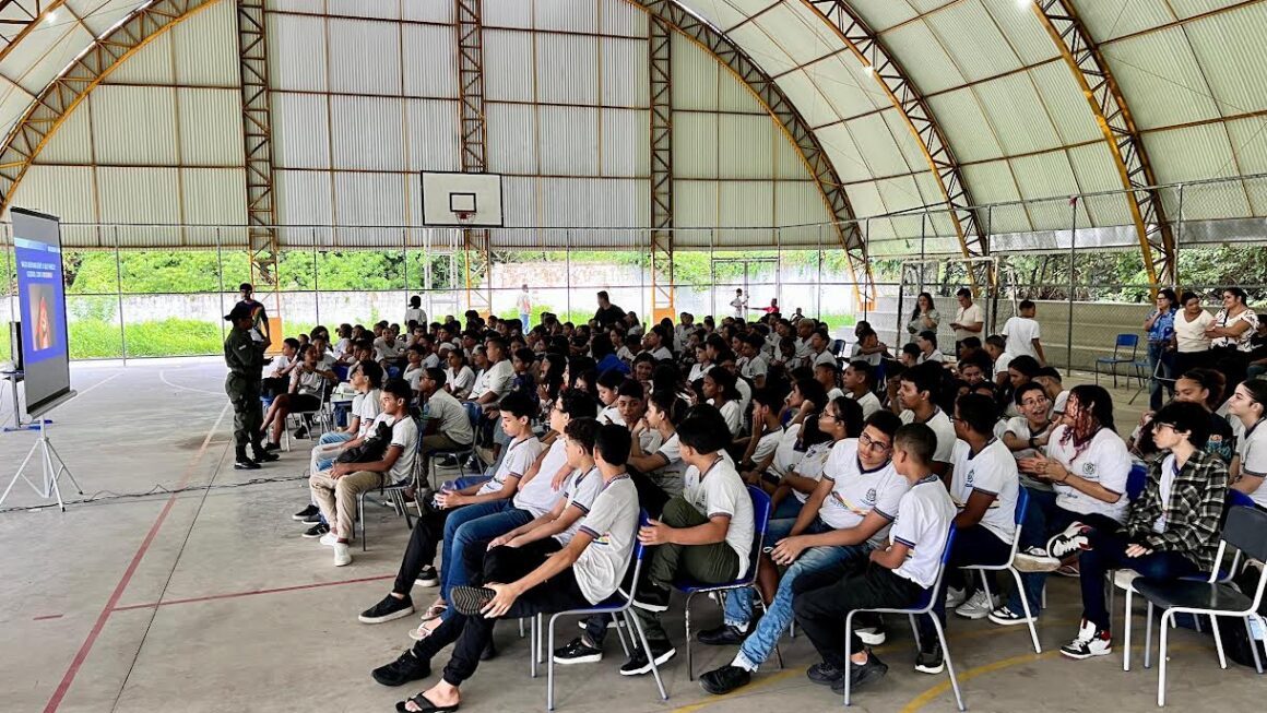 Governo de Pernambuco mobiliza escolas e famílias no combate à violência sexual contra crianças e adolescentes