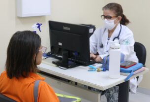 Prefeitura de Fortaleza mantém oito postos de saúde abertos neste fim de semana para vacinação e atendimento de síndromes respiratórias
