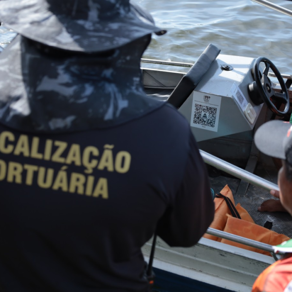 Prefeitura intensifica cadastramento e licenciamento de embarcações turísticas em Alter do Chão