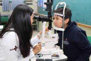Maior programa de saúde visual das escolas municipais amplia atendimento para jovens e adultos