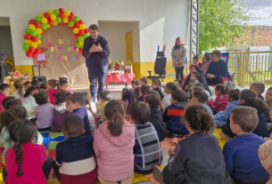 SÃO LEOPOLDO RS | LeiturAção aproxima escritores dos estudantes e transforma escolas da rede municipal em espaços de encontro com a literatura