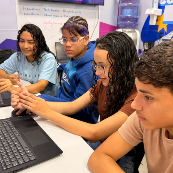 Jovens da Santa Lúcia ganham qualificação digital e empreendedora com o Tech Massa