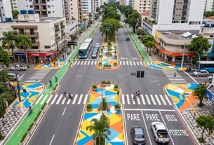 Visão Zero no Trânsito: Urbanismo Tático e Semáforos Inteligentes