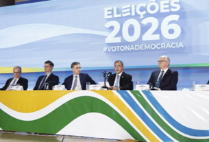 Presidente do TSE anuncia reeleição de Lula e faz balanço do 2º turno das Eleições 2026