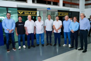 Prefeito Renato Junior e senador Eduardo Braga recebem ministros e governo federal amplia para 16 as aeronaves de combate às queimadas