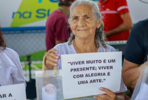 Prefeitura de Rio Branco promove ação de saúde, lazer e acolhimento para cerca de 200 idosos